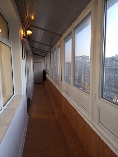 Piata Romana, proprietar inchiriez apartament renovat cu 2 camere