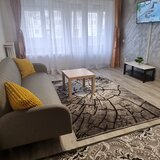 Piata Romana, proprietar inchiriez apartament renovat cu 2 camere